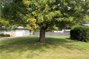 1758 Lancaster Dr, Youngstown, OH 44511 - Photo 33