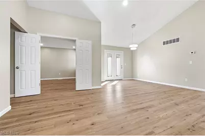1270 Mallard Pond Circle, Grandview Heights, OH 44147 - Photo 15