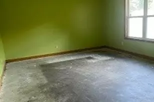 131 Ansel Rd, Geneva, OH 44041 - Photo 3