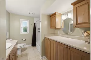 567 Twilight Dr, Green Hills, OH 44131 - Photo 17