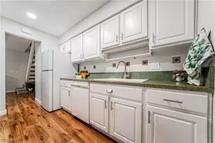 9956 Johnnycake Ridge Rd, Concord Twp, OH 44077 - Photo 19