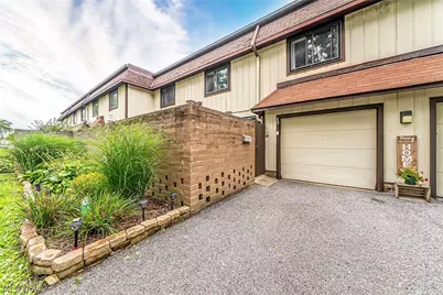 9956 Johnnycake Ridge Road #E15, Concord Twp, OH 44077 - Photo 1
