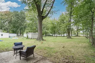 34561 Roberts Rd, Eastlake, OH 44095 - Photo 17