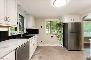 5815 Glyn Dr NW, North Canton, OH 44720 - Photo 15