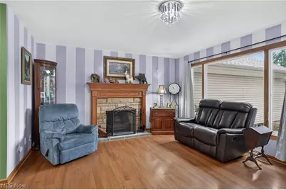 1246 Applegrove Street NE, Canton, OH 44721 - Photo 7