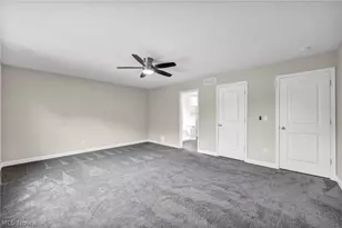 6823 Glendale Rd, North Ridgeville, OH 44039 - Photo 17