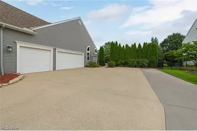681 Bridgeside Drive, Avon Lake, OH 44012 - Photo 39