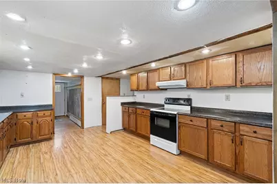 1314 Mattie Street SE, Canton, OH 44707 - Photo 17