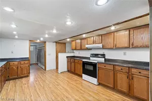 1314 Mattie St SE, Canton, OH 44707 - Photo 17