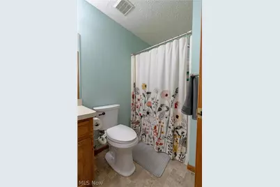 1095 Bennington Court, Akron, OH 44312 - Photo 13