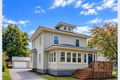 364 E Main Street, Gnadenhutten, OH 44629 - Photo 1