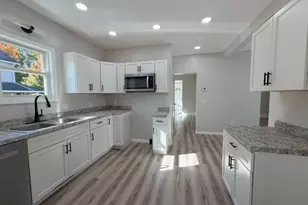 364 E Main St, Gnadenhutten, OH 44629 - Photo 9