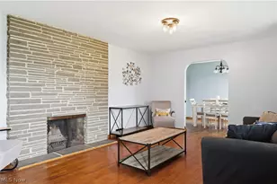 695 Moore Ave, Campbell, OH 44405 - Photo 9