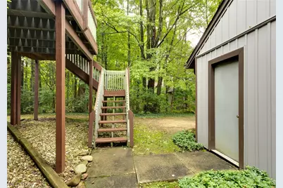 2143 Pinebrook Trail, Cuyahoga Falls, OH 44223 - Photo 35