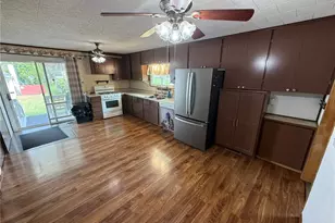 14095 Washington Ave SW, Newcomerstown, OH 43832 - Photo 7
