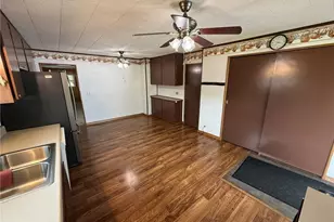 14095 Washington Ave SW, Newcomerstown, OH 43832 - Photo 9