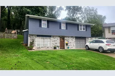 935 Chelsea Drive, Dover, OH 44622 - Photo 1