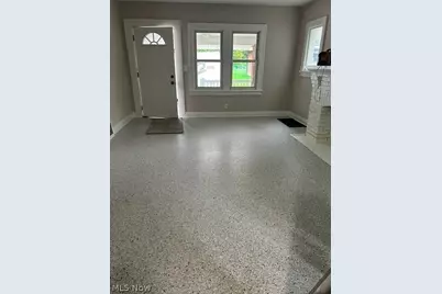 881 Ruth Place NE, Massillon, OH 44646 - Photo 5