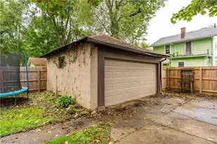 1912 Kirk Ct NW, Canton, OH 44709 - Photo 5