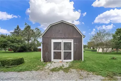 2190 Waterbury Drive, Uniontown, OH 44685 - Photo 49