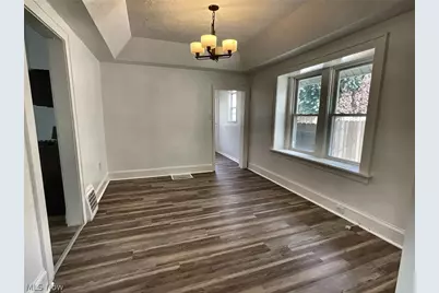 131 E Ido Avenue, Akron, OH 44301 - Photo 7