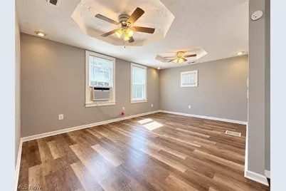 4302 Orchard Avenue, Loveland, OH 44113 - Photo 5