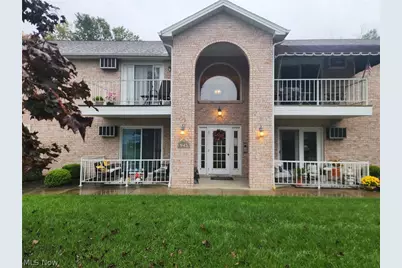 945 Auburn Hills Drive #1, Boardman, OH 44512 - Photo 1