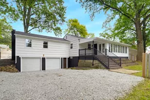 3026 38th St NW, Canton, OH 44718 - Photo 7