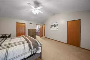 411 Hillbrook Dr, Cuyahoga Falls, OH 44223 - Photo 27