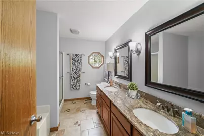 411 Hillbrook Drive, Cuyahoga Falls, OH 44223 - Photo 29