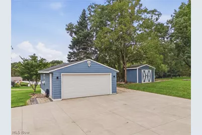 5104 Arlington Road, Green, OH 44720 - Photo 3