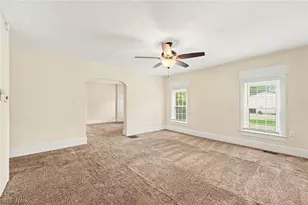 33 N Poplar St, Jefferson, OH 44047 - Photo 7