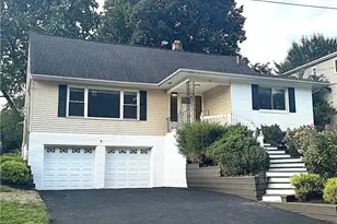 1598 Kingsley Ave, Akron, OH 44313 - Photo 1