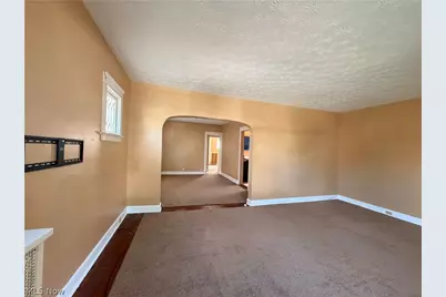 16913 Bradgate Avenue, Loveland, OH 44111 - Photo 7