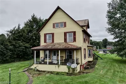 215 Dover Road NE, Sugarcreek, OH 44681 - Photo 1