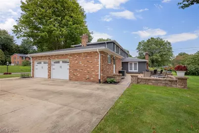 1424 Stonington Road NW, North Canton, OH 44720 - Photo 47