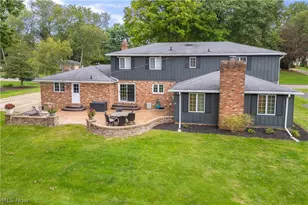1424 Stonington Rd NW, North Canton, OH 44720 - Photo 37