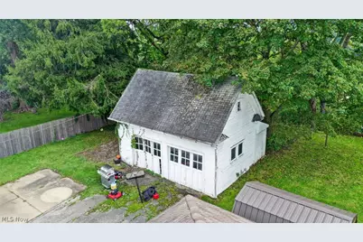 729 Main Street, Conneaut, OH 44030 - Photo 5