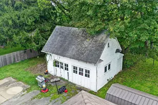 729 Main St, Conneaut, OH 44030 - Photo 5