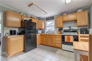160 Page St NW, Massillon, OH 44647 - Photo 11