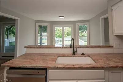 2888 Saint Albans Circle NW, North Canton, OH 44720 - Photo 21