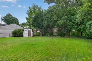 757 St Clair Ave, Barberton, OH 44203 - Photo 31