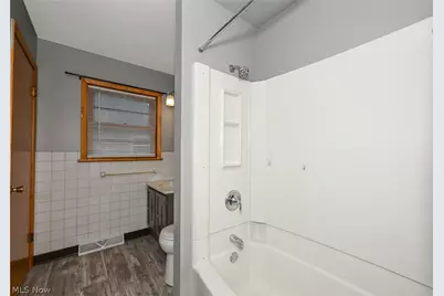 141 26th Street NW, Barberton, OH 44203 - Photo 33