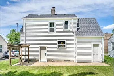 202 Morrison Street, Struthers, OH 44471 - Photo 13