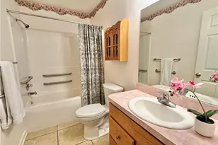 566 Parkside Ln, Tallmadge, OH 44278 - Photo 9