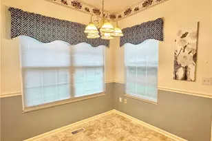566 Parkside Ln, Tallmadge, OH 44278 - Photo 5