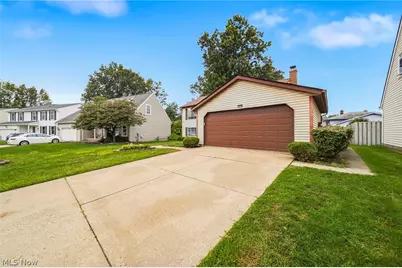 5487 Oak Ridge Drive, Willoughby, OH 44094 - Photo 3