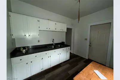 12709 Locke Avenue, Loveland, OH 44108 - Photo 9