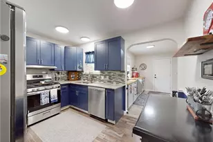30028 Elgin Rd, Wickliffe, OH 44092 - Photo 7