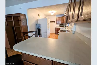 17512 Lundys Lane, Lake Milton, OH 44429 - Photo 23
